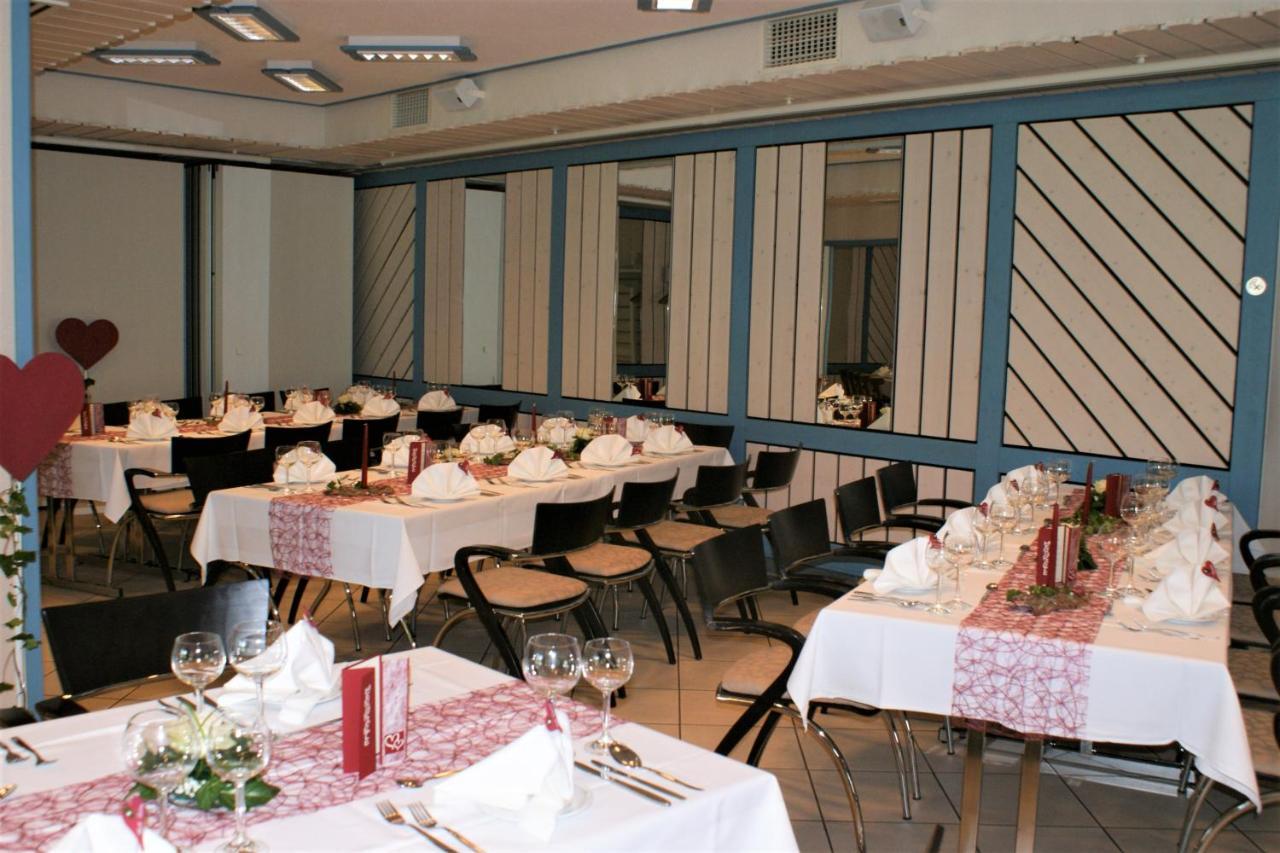 Zur Traube Schwarzwaldhotel & Restaurant Am Titisee 圣玛尔根 外观 照片