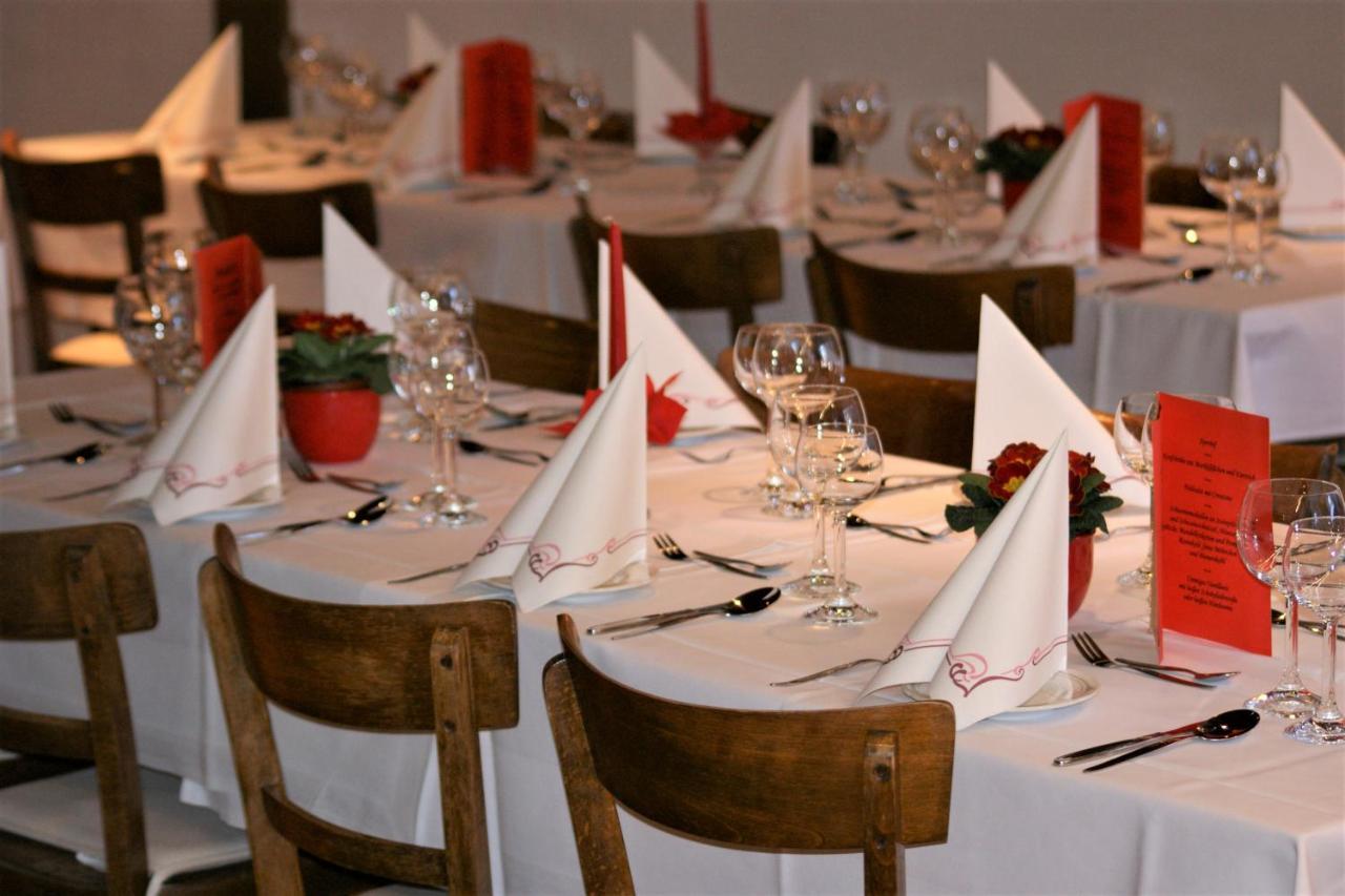 Zur Traube Schwarzwaldhotel & Restaurant Am Titisee 圣玛尔根 外观 照片